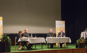 Podiumsdiskussion zur Zukunft der Kirche in Großraming